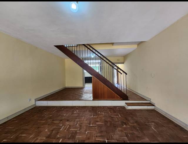 2 BEDROOM TOWNHOUSE FOR SALE IN THREE RIVERS PROPER